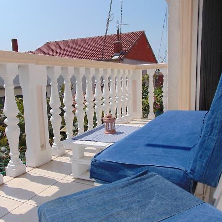 Apartments Petra Biograd Na Moru Buitenkant foto