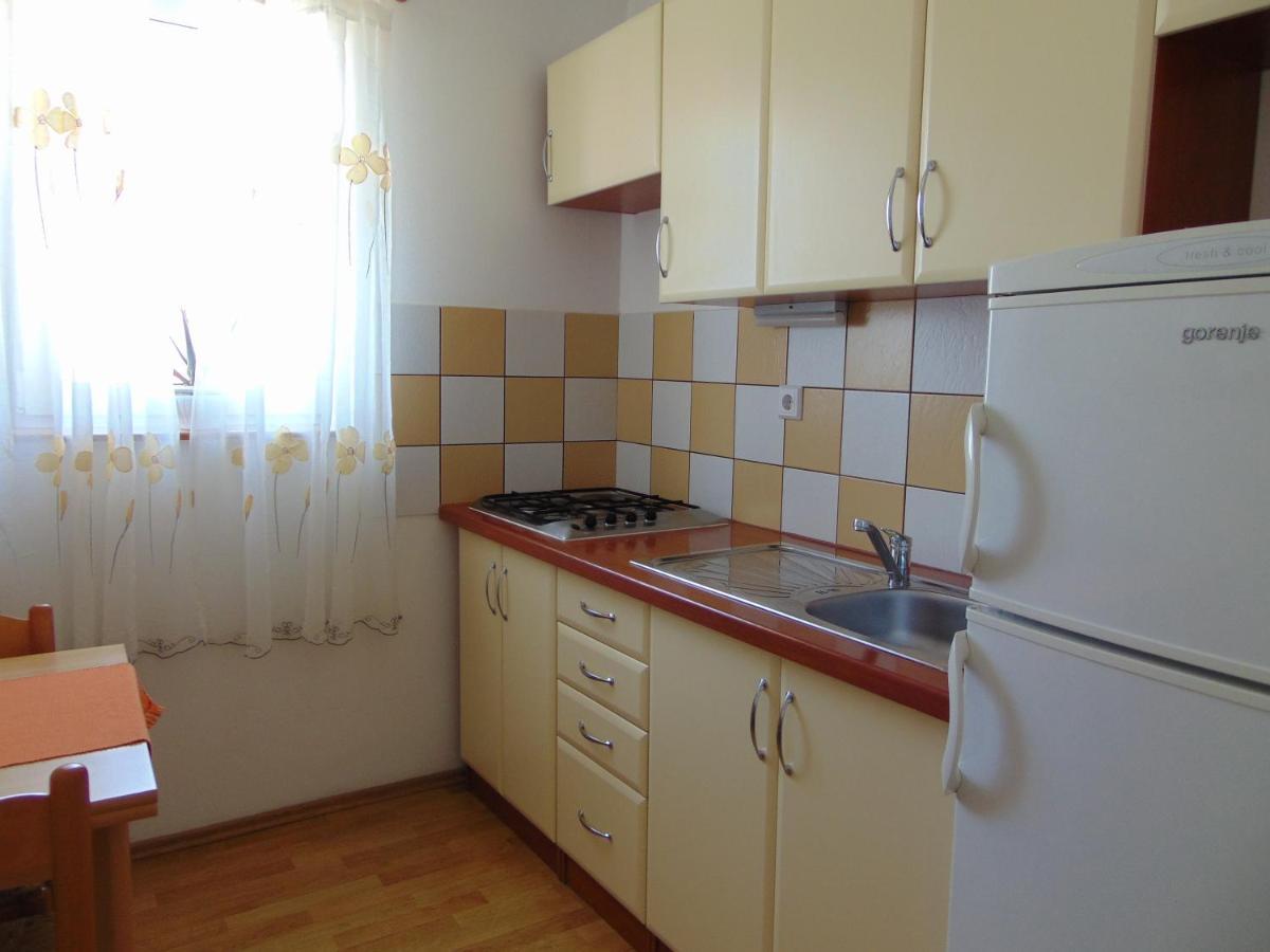 Apartments Petra Biograd Na Moru Buitenkant foto